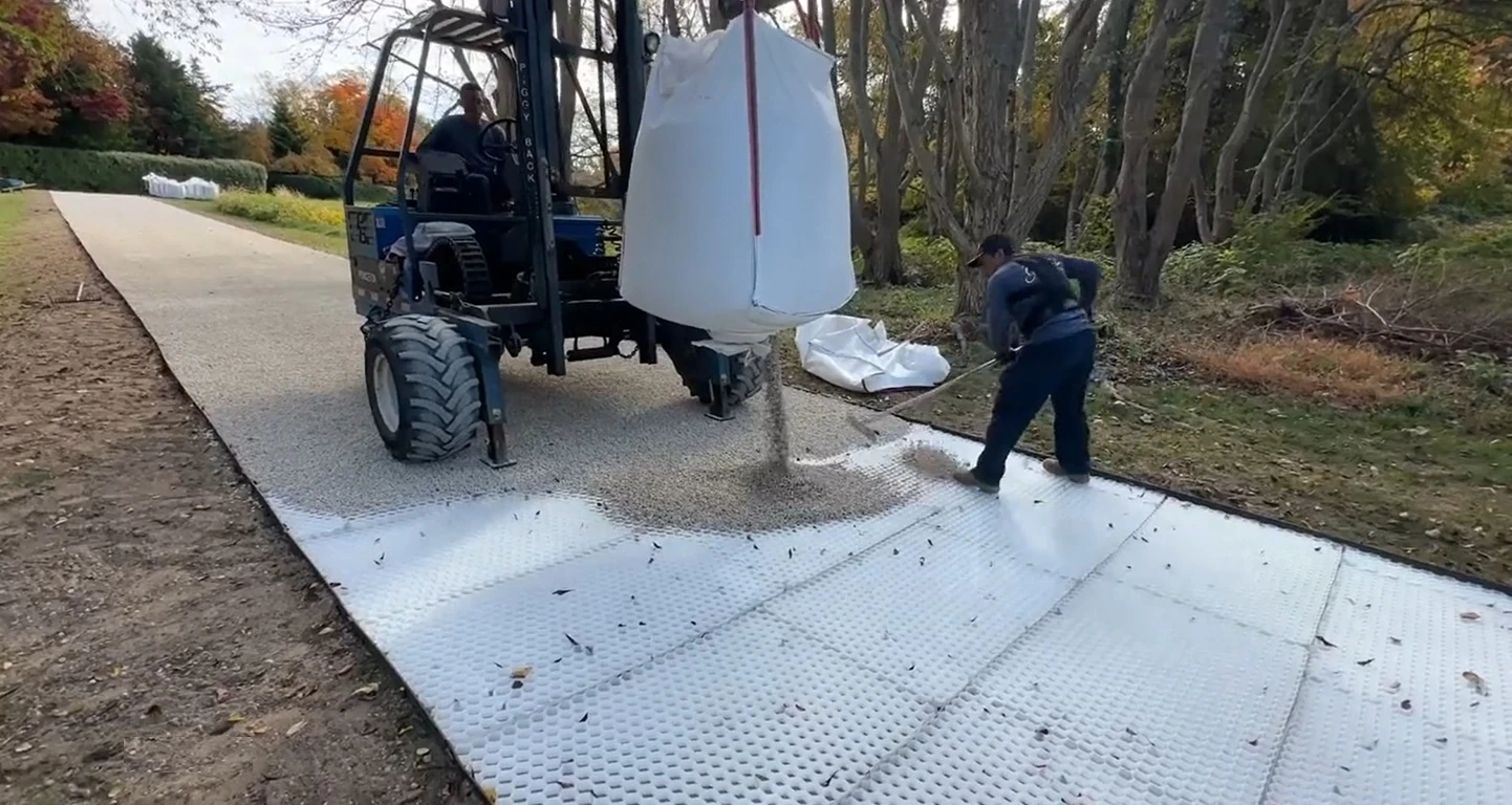 podjazd do domu.webp